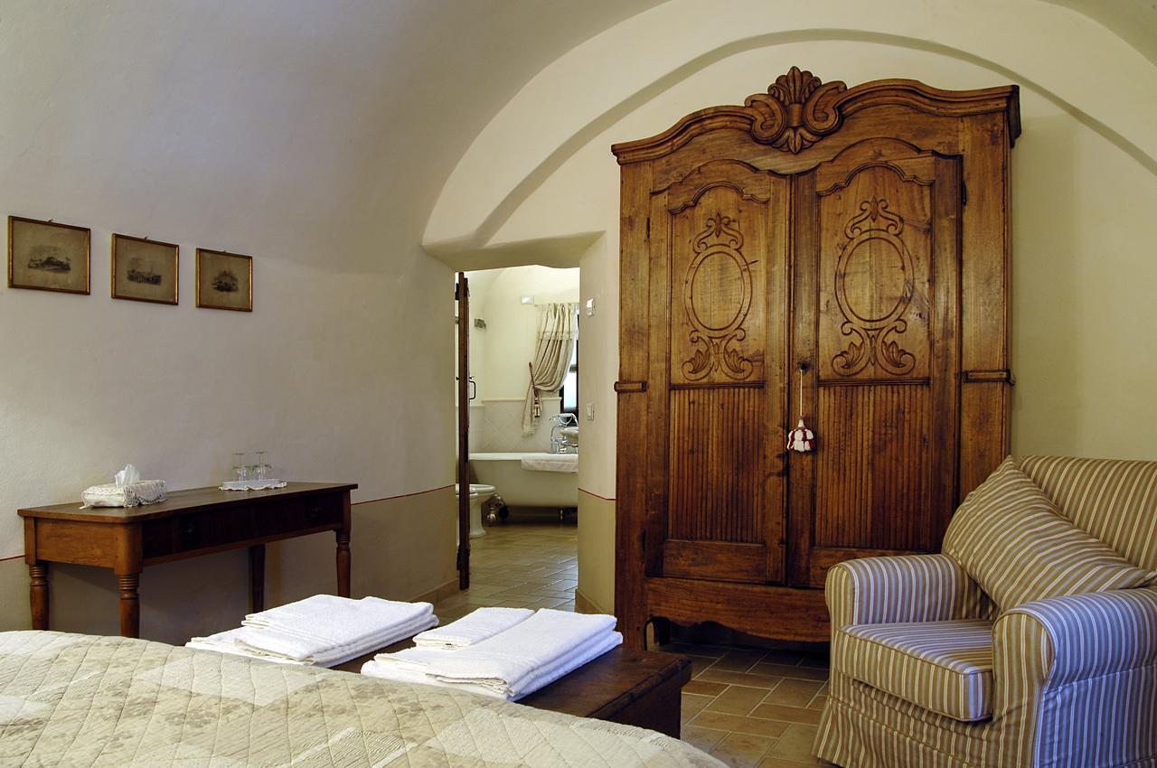 La Casa Dei Nonni Castelbianco Bed & Breakfast Colletta Exterior photo